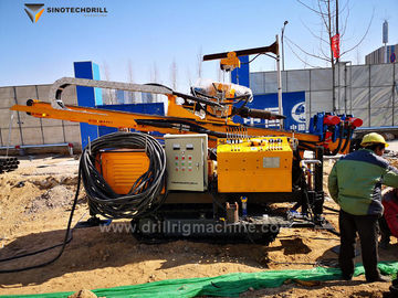 Rig Pengeboran Hidraulik Kedalaman Lubang 130m / Rig Bor Terpasang Crawler